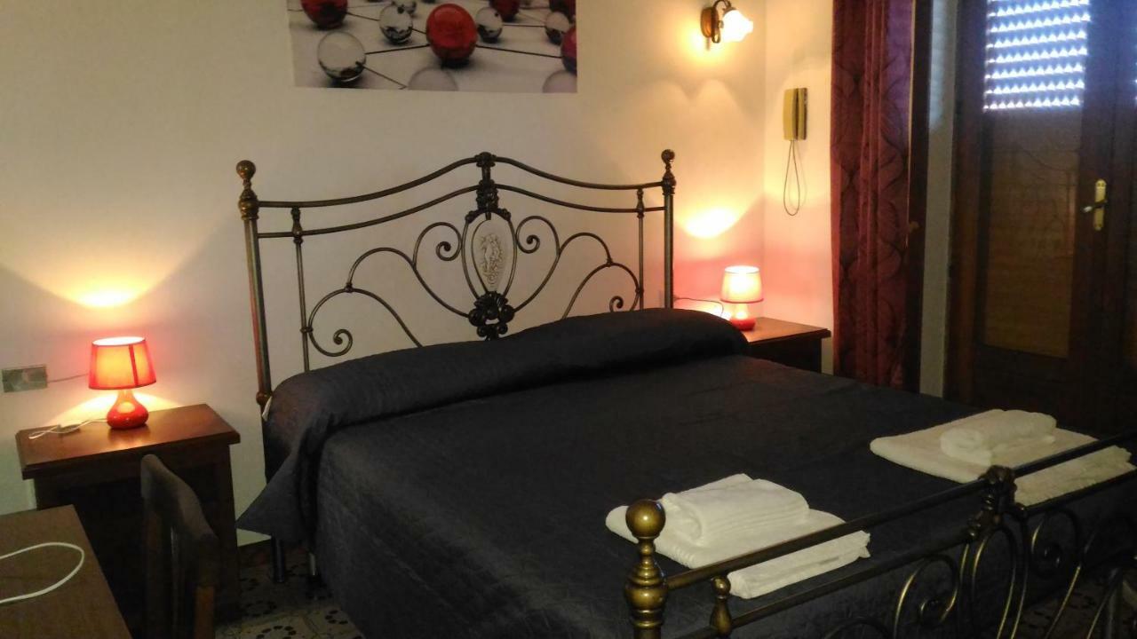 Hotel California Milazzo Exterior photo